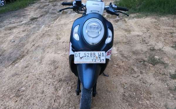 HONDA  SCOOPY