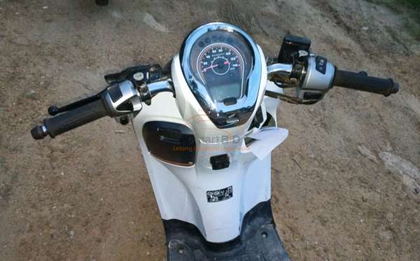 HONDA  SCOOPY