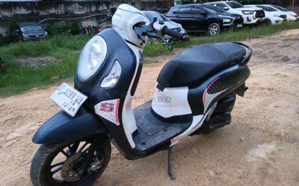 HONDA  SCOOPY