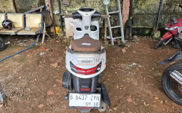 HONDA STYLO ABS