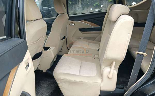 MITSUBISHI XPANDER 1.5L EXCEED