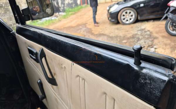 SUZUKI  CARRY  PU