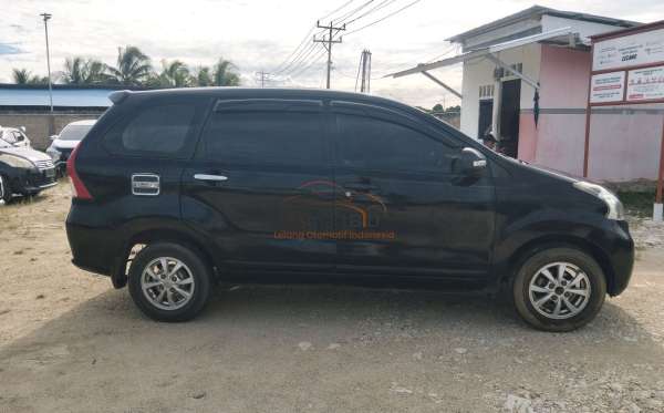 TOYOTA  AVANZA  1.3 G