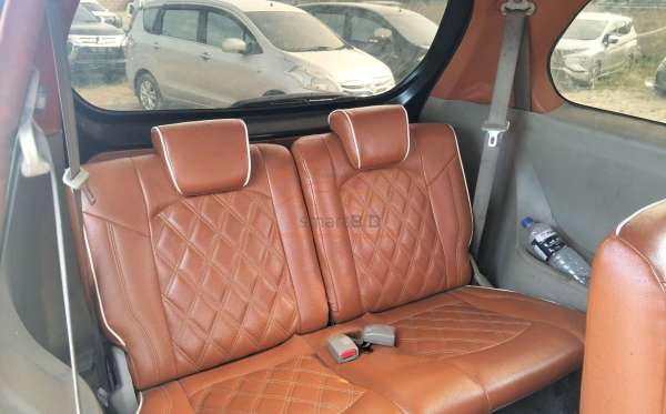 TOYOTA  AVANZA  1.3 G