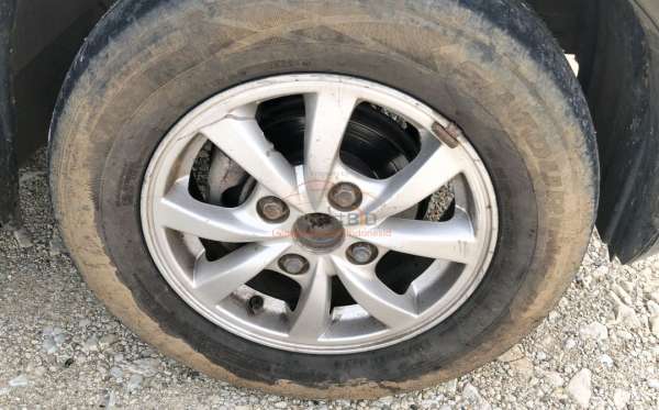 TOYOTA  AVANZA  1.3 G