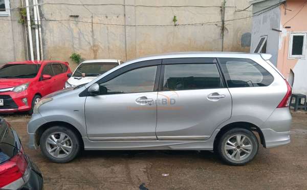 TOYOTA AVANZA 1.5 G