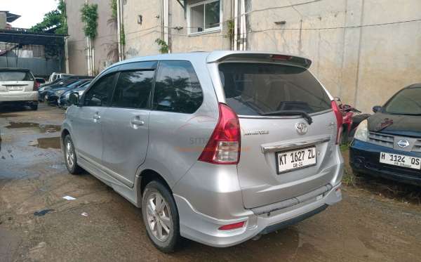 TOYOTA AVANZA 1.5 G