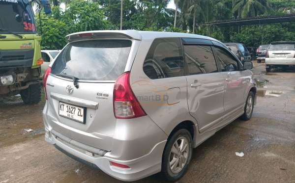 TOYOTA AVANZA 1.5 G