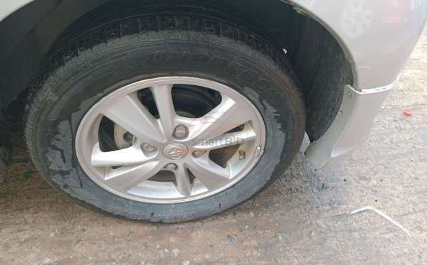 TOYOTA AVANZA 1.5 G