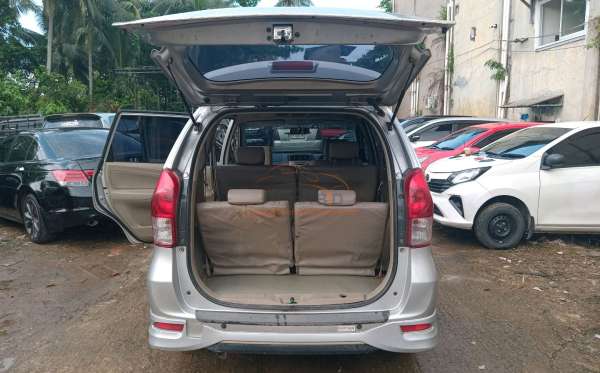 TOYOTA AVANZA 1.5 G