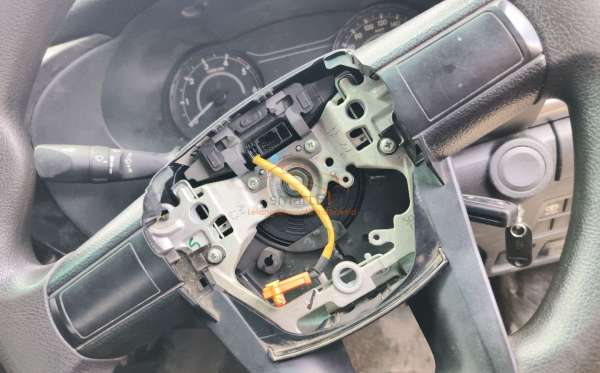 TOYOTA HILUX 2.4G DC 4X4