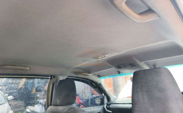 TOYOTA HILUX 2.4G DC 4X4