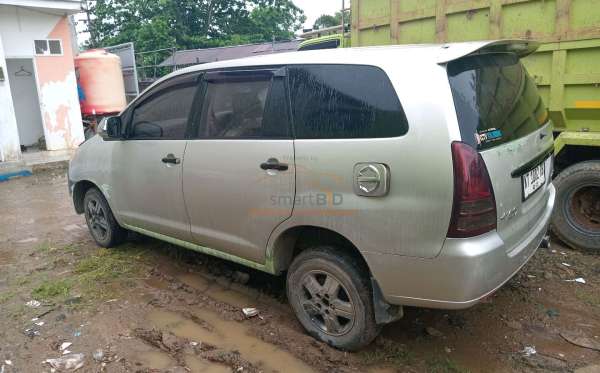 TOYOTA KIJANG INNOVA G