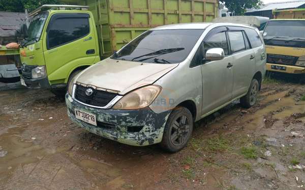 TOYOTA KIJANG INNOVA G
