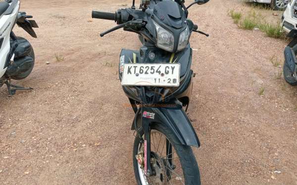 YAMAHA JUPITER Z1