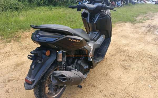 YAMAHA NMAX TRB
