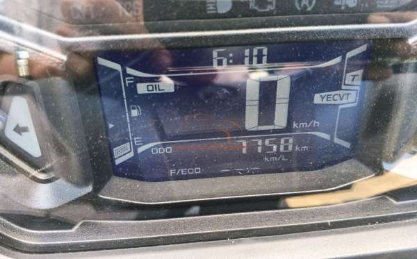 YAMAHA NMAX TRB