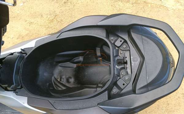 YAMAHA NMAX TRB