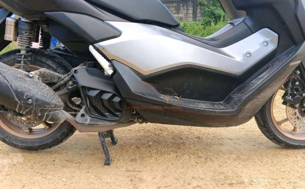YAMAHA NMAX TRB