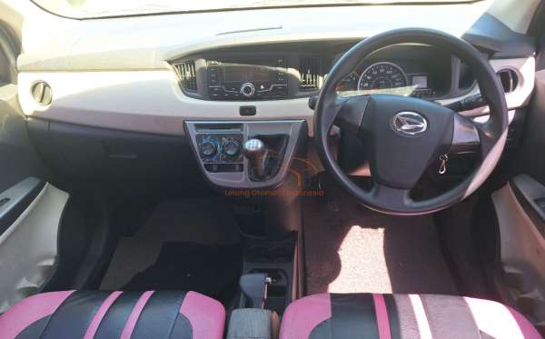 DAIHATSU SIGRA