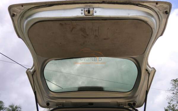 DAIHATSU XENIA 1.3 X