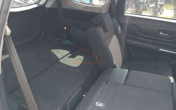 TOYOTA AVANZA 1.5 G