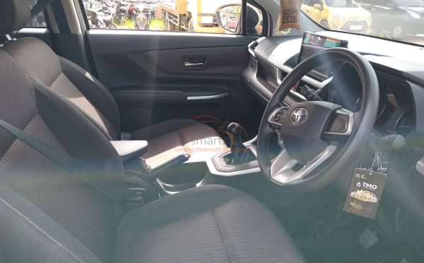 TOYOTA AVANZA 1.5 G