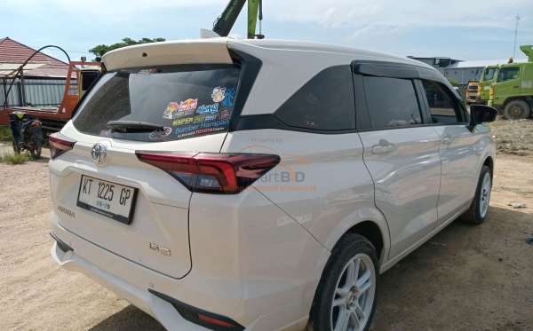 TOYOTA AVANZA 1.5 G