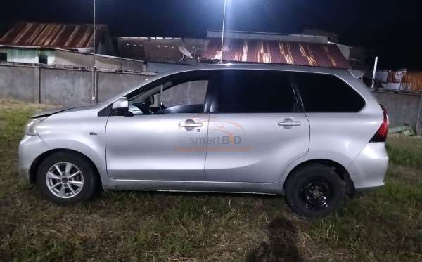 TOYOTA AVANZA