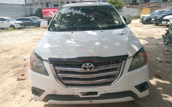 TOYOTA KIJANG INNOVA G DIESEL