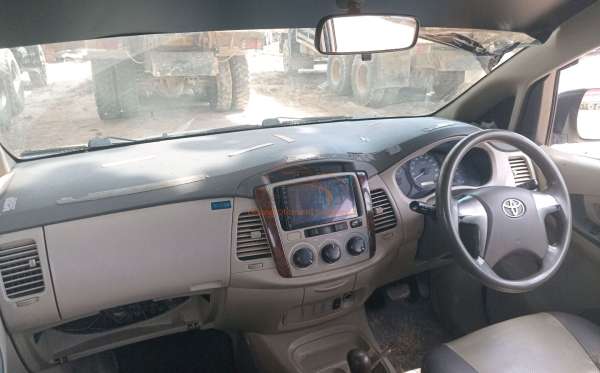 TOYOTA KIJANG INNOVA G DIESEL