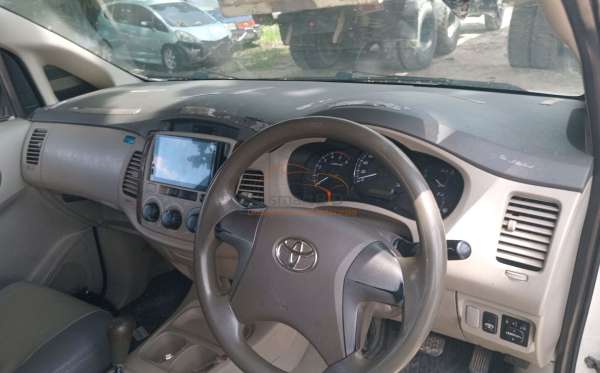 TOYOTA KIJANG INNOVA G DIESEL