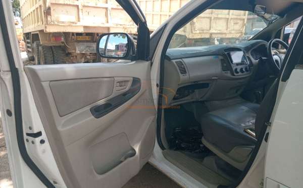 TOYOTA KIJANG INNOVA G DIESEL