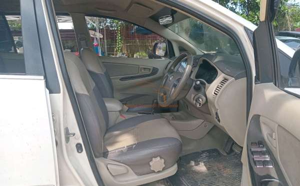 TOYOTA KIJANG INNOVA G DIESEL