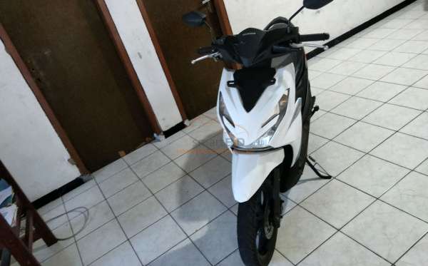 HONDA  BEAT