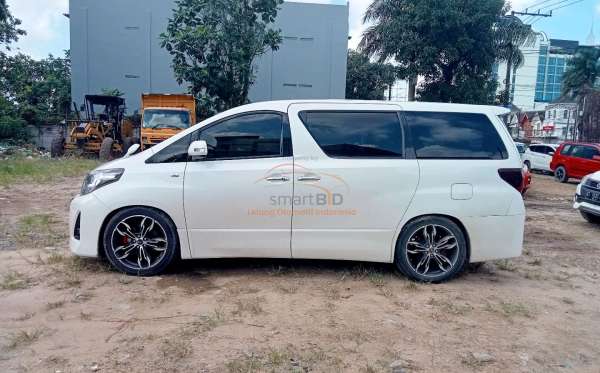 TOYOTA ALPHARD S 2.4