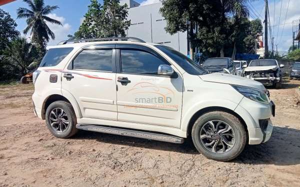 TOYOTA RUSH S