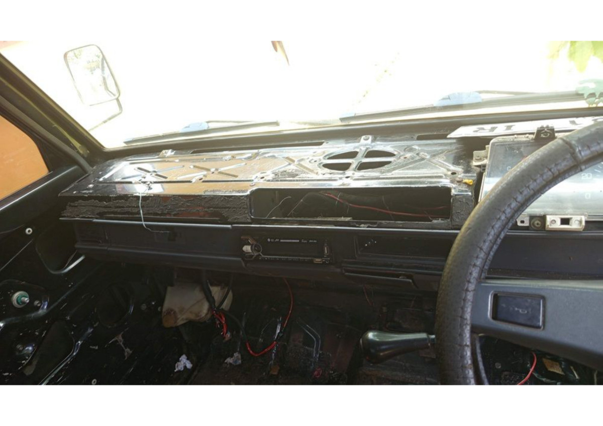 MITSUBISHI  L 300 L300 PU FB-R (4X2)