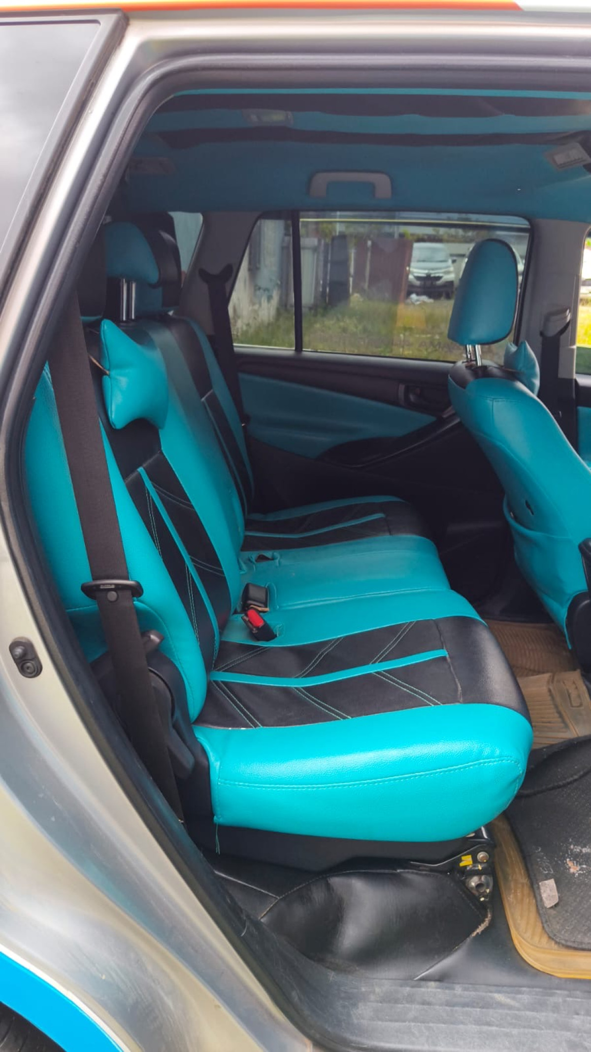 TOYOTA INNOVA  G