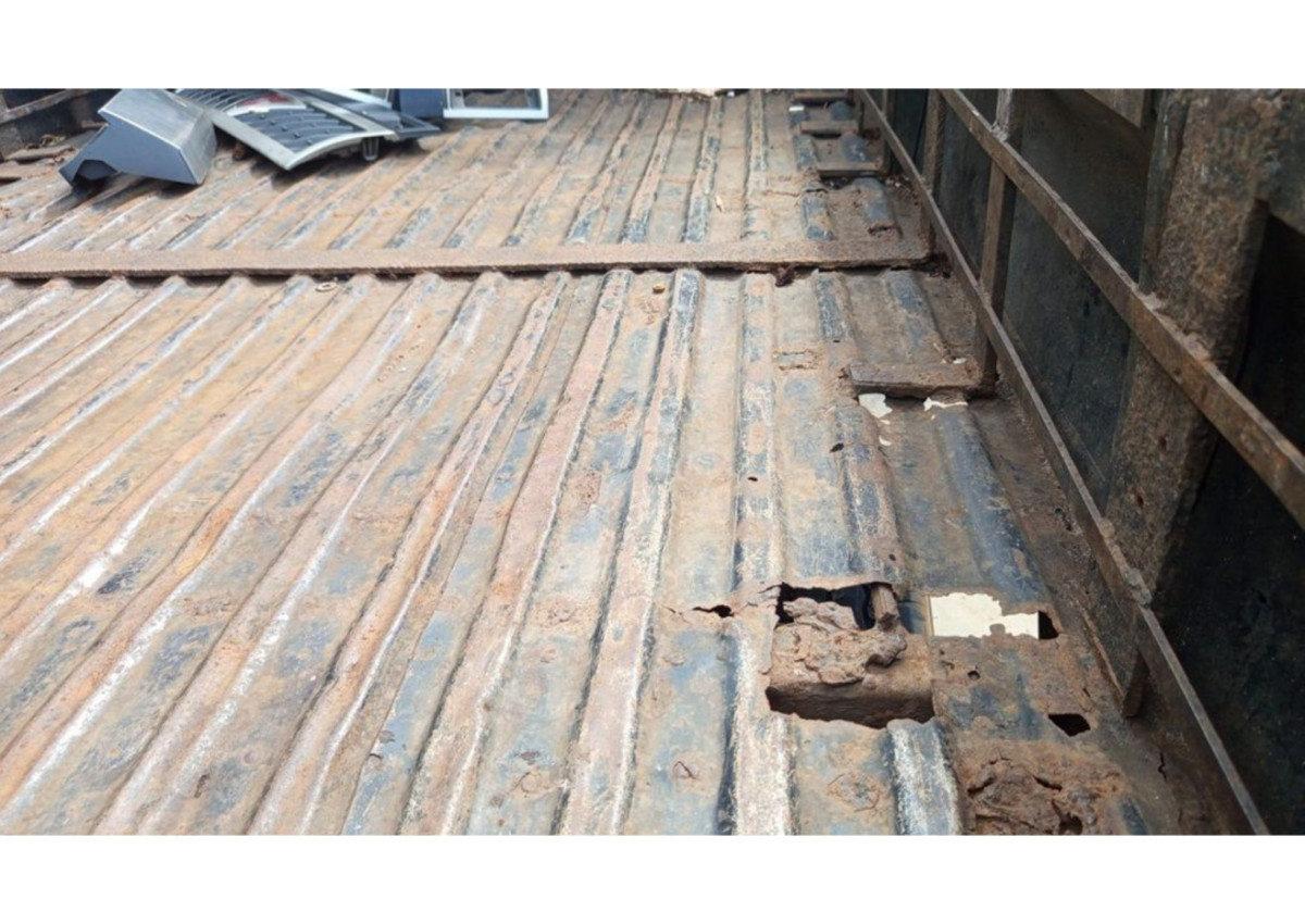 MITSUBISHI  L 300 L300 PU FB-R (4X2)