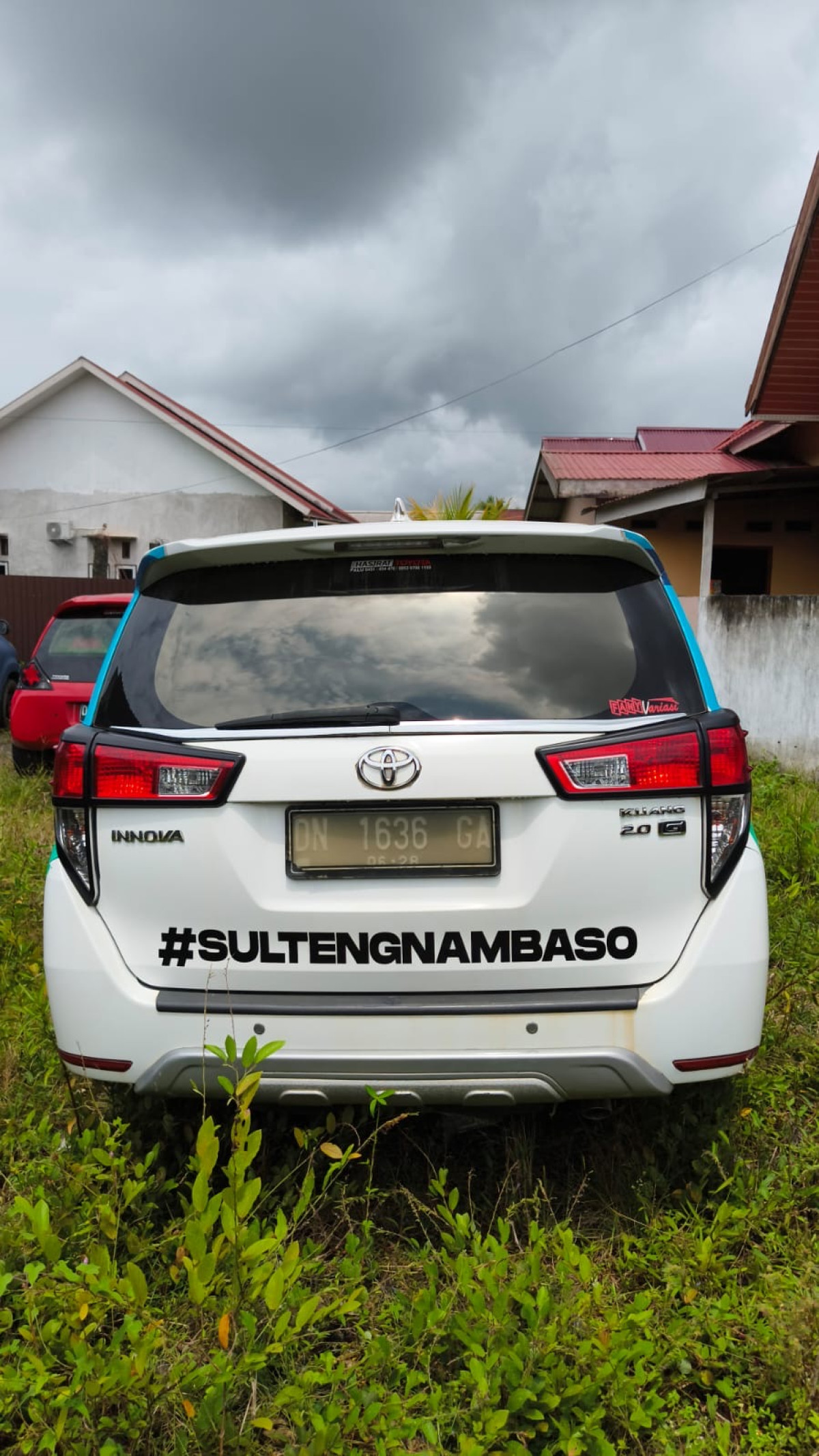 TOYOTA INNOVA  G