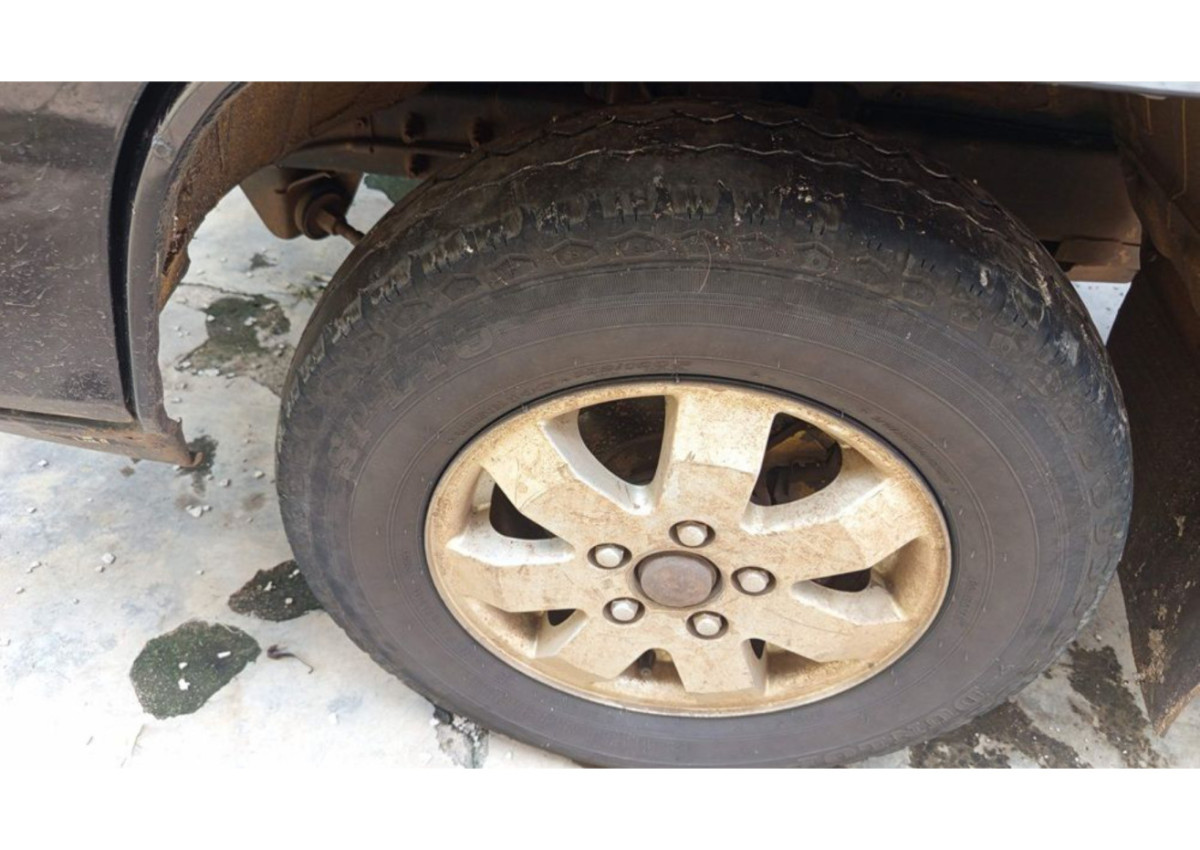 MITSUBISHI  L 300 L300 PU FB-R (4X2)