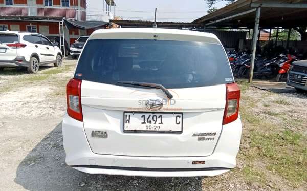 DAIHATSU SIGRA