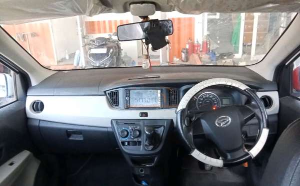 DAIHATSU SIGRA