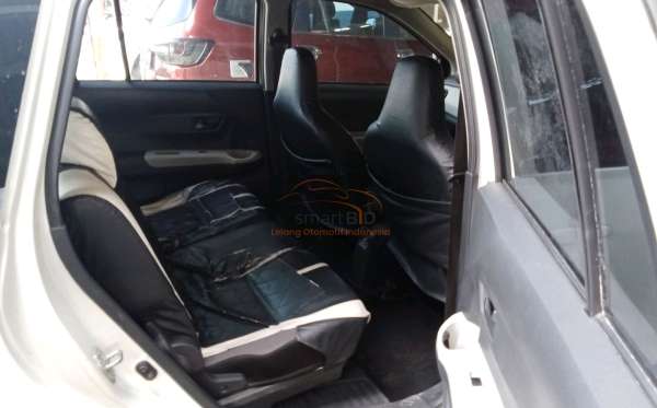 DAIHATSU SIGRA