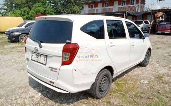 DAIHATSU SIGRA