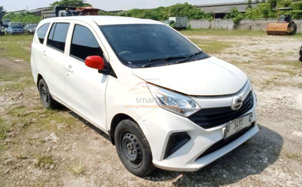 DAIHATSU SIGRA