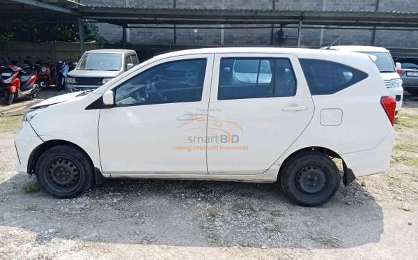 DAIHATSU SIGRA