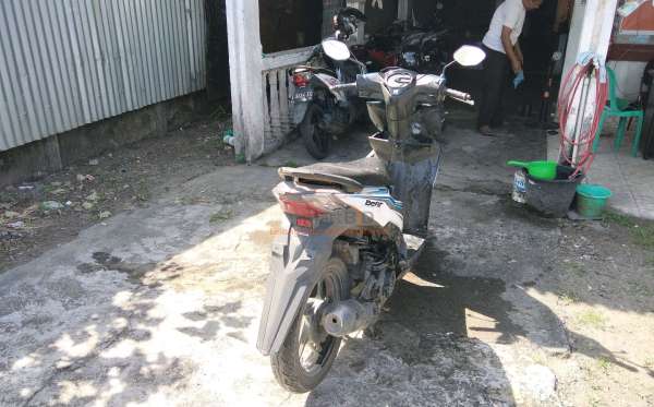 HONDA  BEAT
