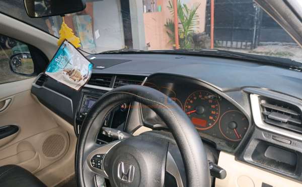HONDA BRIO SATYA 1.2 E